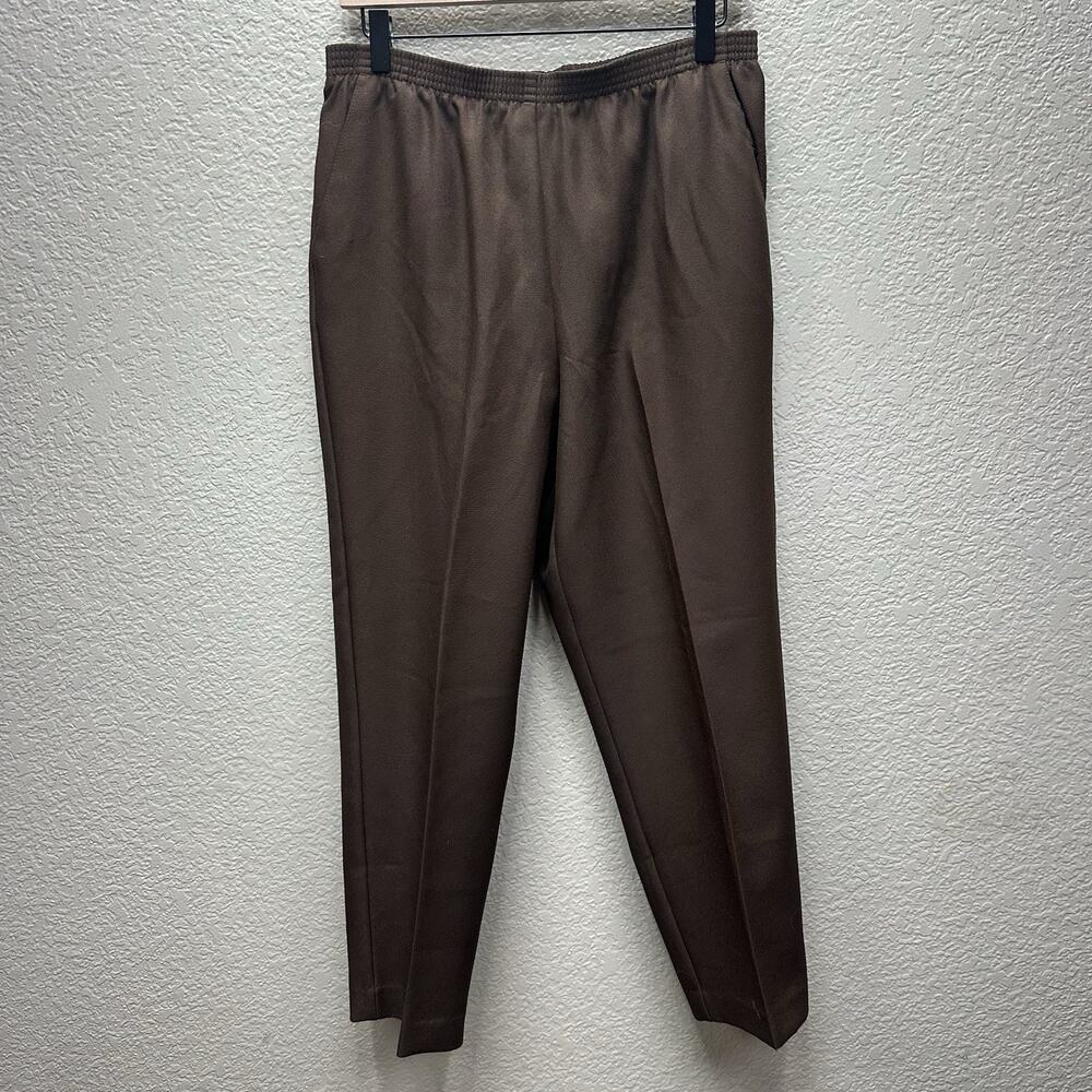 Alfred Dunner Dress Pants Womens Sz Petites 10 Brown Pull on Stretch 2 Pockets